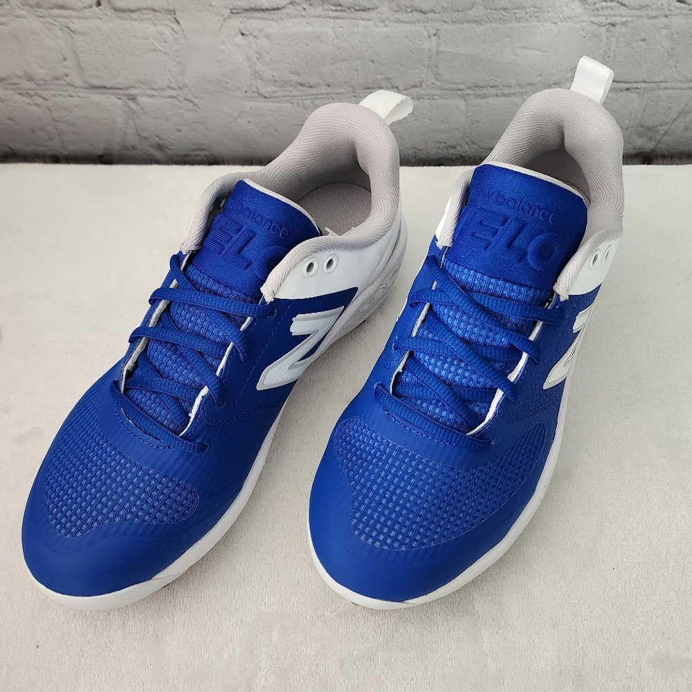New Balance Fresh Foam X Velo v3 metal Softball Cleats SMVELOB3
